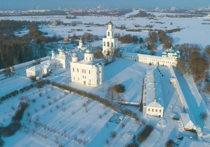 Автобус| Новогодние истории под снежной шапкой