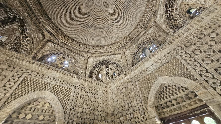 Где карта — не просто пластик, а ключ к сокровищам