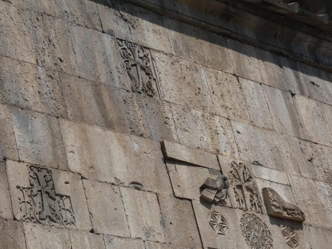 Где звёзды горят над минаретами