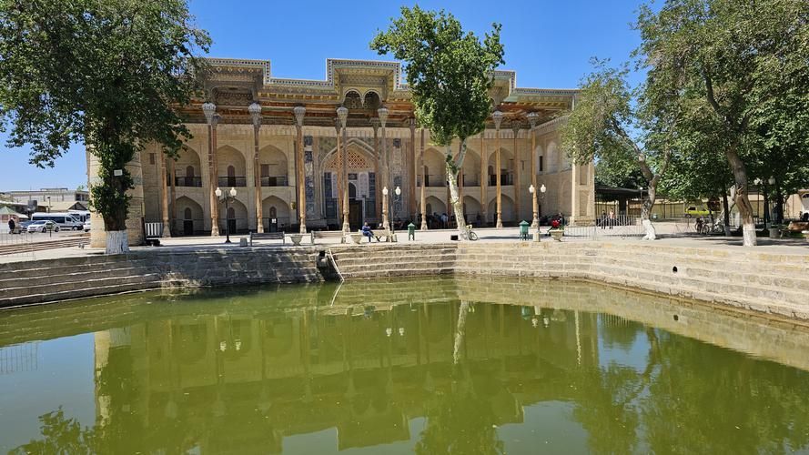 Там, где Восток встречает Рождество