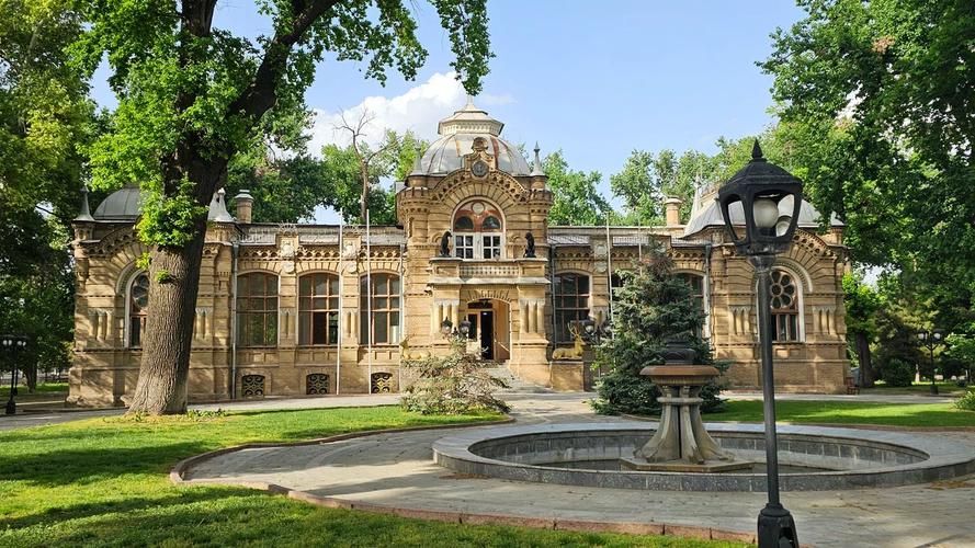 Тайны древних площадей: Самарканд и Бухара