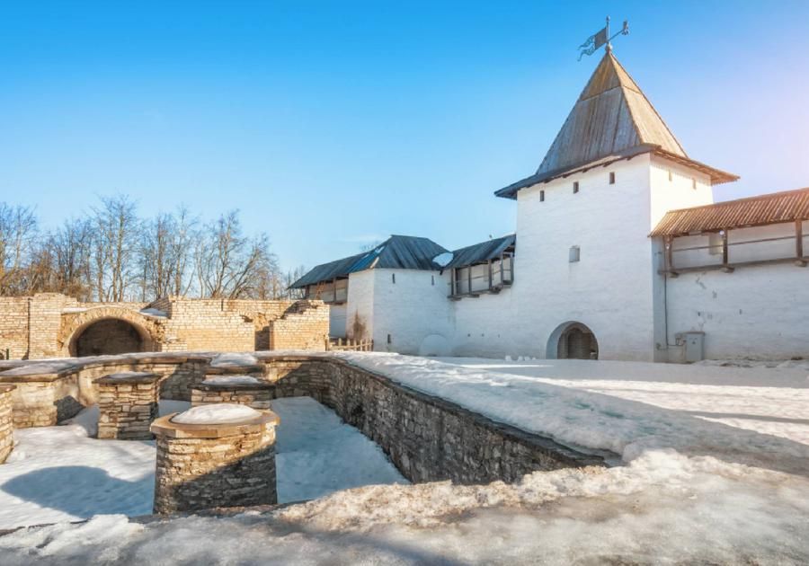 Хранители рубежей: новогодние дни среди крепостей и легенд Пскова